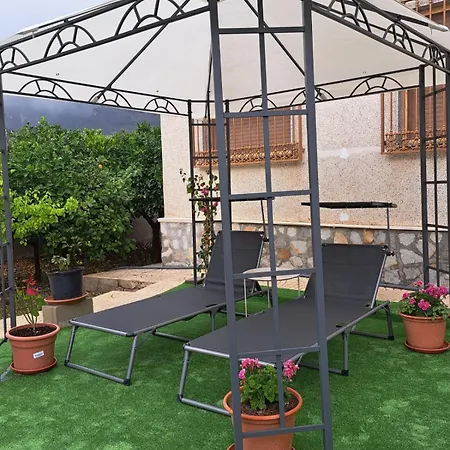La Casa De La Huerta De * Redovan